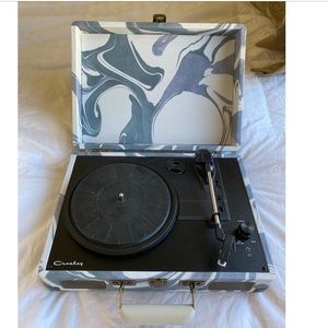BLUE / WHITE MARBLE CROSLEY PORTABLE RECORD PLAYER